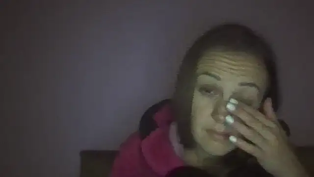 Snapshot of Milaniya261 chatting on 10-25-25, 12:18 Milaniya261 online show from 10-25-25, 12:18