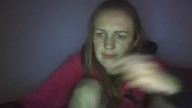 Snapshot of Milaniya261 chatting on 11-06-25, 01:06 Milaniya261 online show from 11-06-25, 01:06