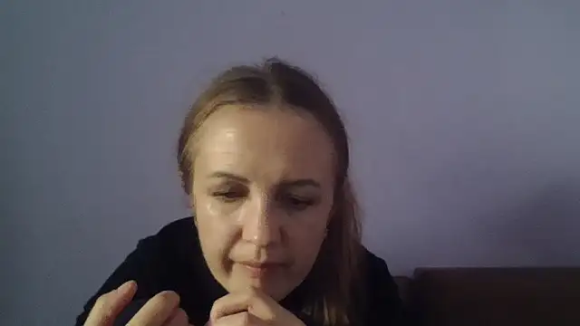 Snapshot of Milaniya261 chatting on 11-12-25, 01:33 Milaniya261 online show from 11-12-25, 01:33