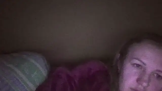 Snapshot of Milaniya261 chatting on 01-10-26, 02:13 Milaniya261 online show from 01-10-26, 02:13