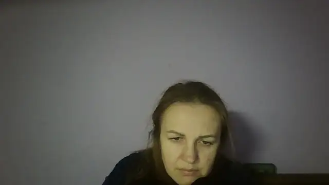 Snapshot of Milaniya261 chatting on 01-19-26, 04:22 Milaniya261 online show from 01-19-26, 04:22