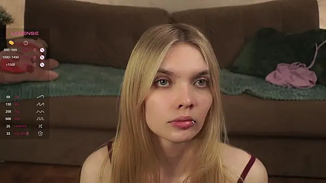 Snapshot of HildGalen chatting on 12-10-24, 02:48 HildGalen online show from 12-10-24, 02:48