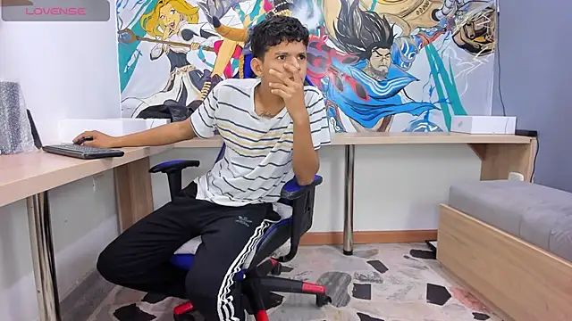 Snapshot of Jeffry_wolvess chatting on 01-30-25, 12:48 Jeffry wolvess online show from 01-30-25, 12:48