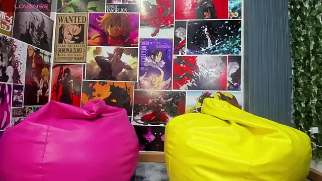 Snapshot of Jeffry_wolvess chatting on 02-06-25, 12:16 Jeffry wolvess online show from 02-06-25, 12:16