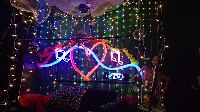 Snapshot of anonymouszN chatting on 03-04-26, 09:43 anonymouszN online show from 03-04-26, 09:43