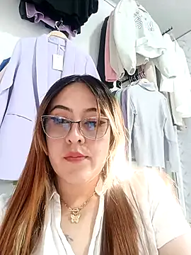 Snapshot of SarahXRusso chatting on 01-28-25, 09:29 SarahXRusso online show from 01-28-25, 09:29