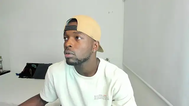 Dylan Taylor online show from 02-12-25, 04:44