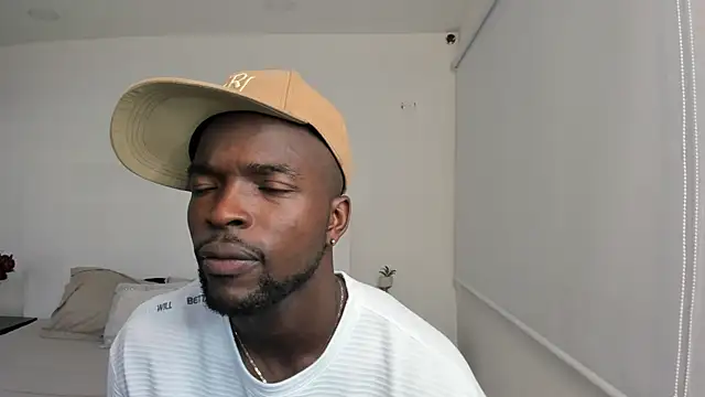 Dylan Taylor online show from 02-23-25, 03:24