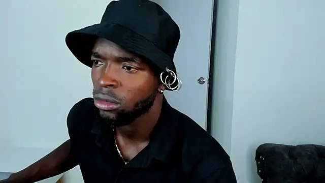 Dylan Taylor online show from 10-05-25, 04:00