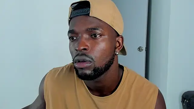 Dylan Taylor online show from 10-29-25, 03:53