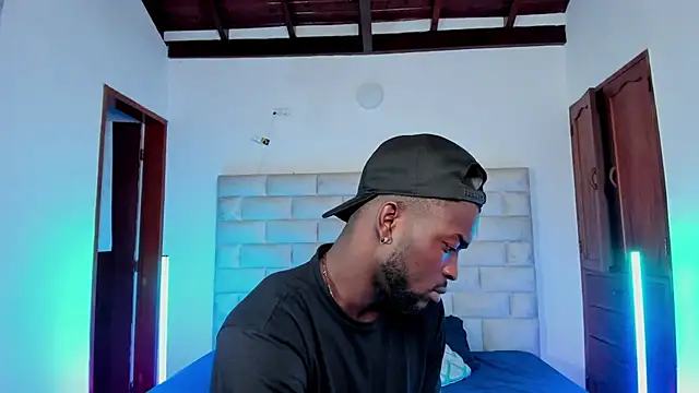 Dylan Taylor online show from 11-28-25, 12:41