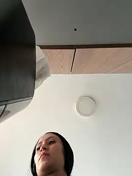 Snapshot of ellie_mcdonald chatting on 11-23-25, 06:41 ellie mcdonald online show from 11-23-25, 06:41