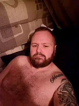 Snapshot of stocky42 chatting on 12-04-24, 10:41 stocky42 online show from 12-04-24, 10:41