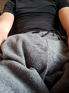 Snapshot of dariodario chatting on 04-06-26, 05:41 dariodario online show from 04-06-26, 05:41