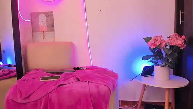 Maryann jones online show from 02-20-25, 02:24