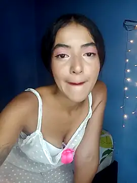 master litte girl online show from 01-24-25, 03:32