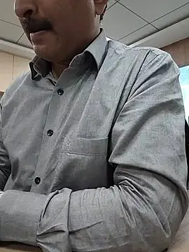 samee00721 online show from 01-12-26, 09:14