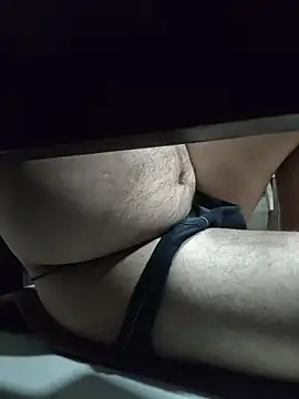 samee00721 online show from 04-26-26, 06:38