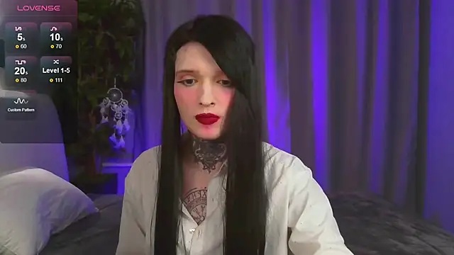 Snapshot of Simona_Rain chatting on 02-06-25, 11:04 Simona Rain online show from 02-06-25, 11:04