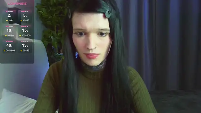 Snapshot of Simona_Rain chatting on 02-11-25, 06:08 Simona Rain online show from 02-11-25, 06:08