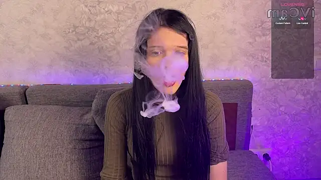 Snapshot of Simona_Rain chatting on 02-23-25, 11:11 Simona Rain online show from 02-23-25, 11:11