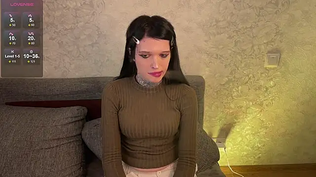 Snapshot of Simona_Rain chatting on 03-07-25, 09:29 Simona Rain online show from 03-07-25, 09:29
