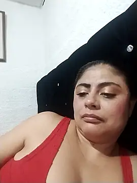 Snapshot of ElizabethWeil chatting on 01-19-26, 03:54 ElizabethWeil online show from 01-19-26, 03:54