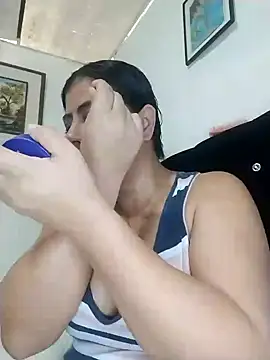 Snapshot of ElizabethWeil chatting on 02-09-26, 02:10 ElizabethWeil online show from 02-09-26, 02:10