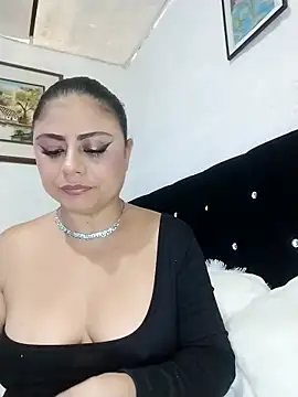 Snapshot of ElizabethWeil chatting on 02-17-26, 03:08 ElizabethWeil online show from 02-17-26, 03:08