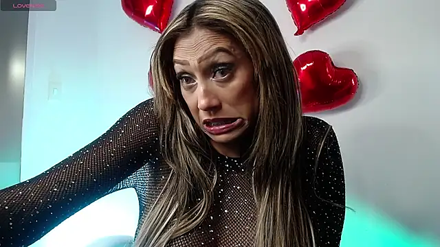 Snapshot of salome_drasin chatting on 03-09-25, 12:10 salome drasin online show from 03-09-25, 12:10