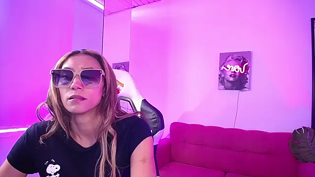 salome drasin online show from 07-17-26, 08:57