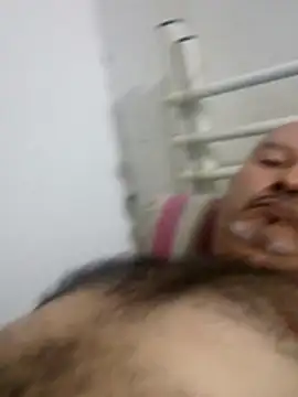 Snapshot of Juan_45 chatting on 07-22-26, 01:52 Juan 45 online show from 07-22-26, 01:52