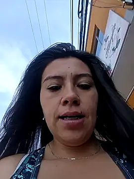 Snapshot of LIZ-06_ chatting on 03-10-25, 01:32 LIZ-06 online show from 03-10-25, 01:32