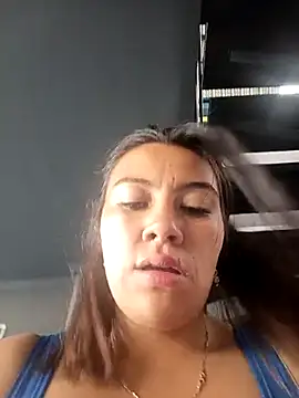 Snapshot of LIZ-06_ chatting on 03-11-25, 12:17 LIZ-06 online show from 03-11-25, 12:17