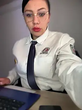 Snapshot of LIZ-06_ chatting on 09-22-25, 01:02 LIZ-06 online show from 09-22-25, 01:02