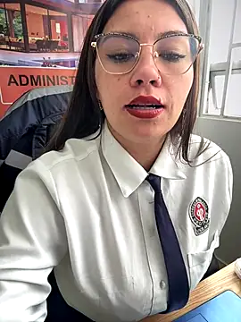 Snapshot of LIZ-06_ chatting on 11-17-25, 04:13 LIZ-06 online show from 11-17-25, 04:13