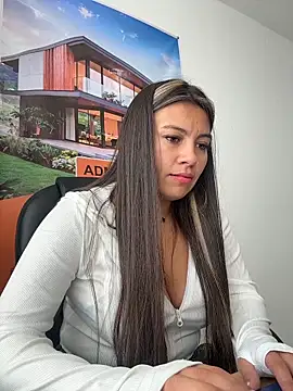 Snapshot of LIZ-06_ chatting on 03-04-26, 01:50 LIZ-06 online show from 03-04-26, 01:50