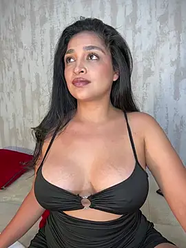 Snapshot of AdeleGray chatting on 05-16-26, 12:29 AdeleGray online show from 05-16-26, 12:29