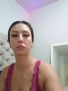 dudaferraz7 online show from 06-28-26, 02:12