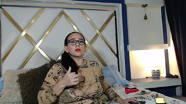 Snapshot of ashleylove_prg chatting on 01-07-25, 03:57 ashleylove prg online show from 01-07-25, 03:57