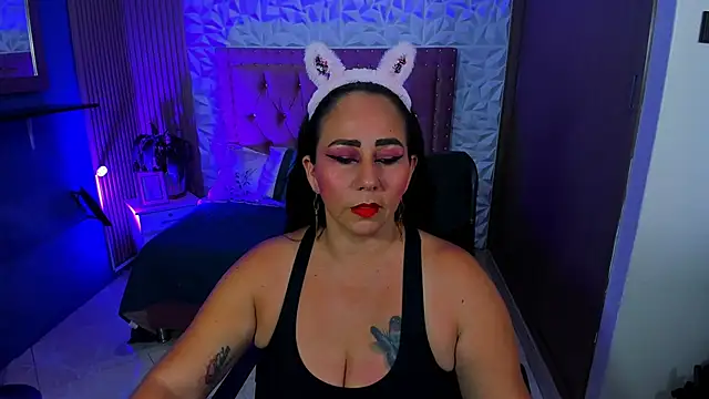 Snapshot of ashleylove_prg chatting on 10-08-25, 05:05 ashleylove prg online show from 10-08-25, 05:05