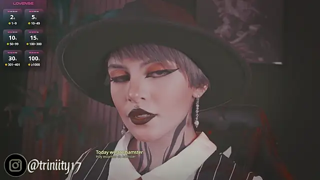 Snapshot of Trinity___s chatting on 02-21-25, 06:15 Trinity s online show from 02-21-25, 06:15