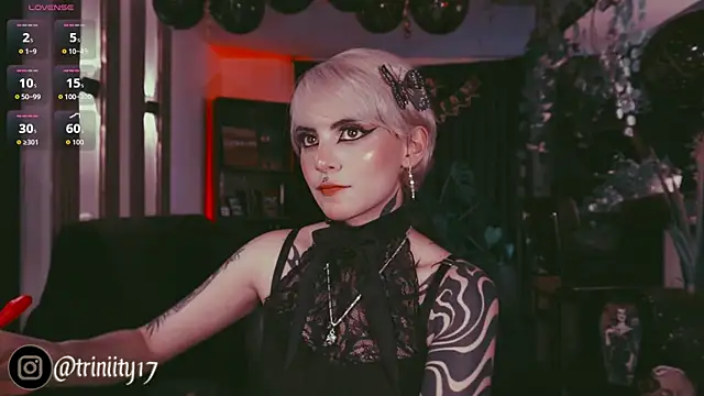 Snapshot of Trinity___s chatting on 09-22-25, 05:09 Trinity s online show from 09-22-25, 05:09