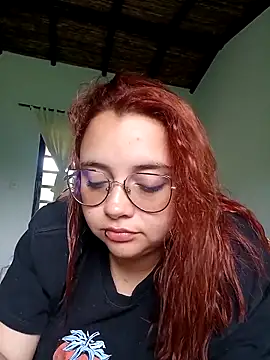 Snapshot of CURVY-HORNY chatting on 09-12-25, 06:41 CURVY-HORNY online show from 09-12-25, 06:41