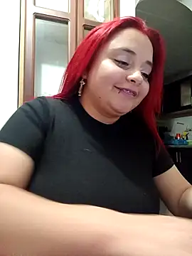 Snapshot of CURVY-HORNY chatting on 12-14-25, 02:06 CURVY-HORNY online show from 12-14-25, 02:06