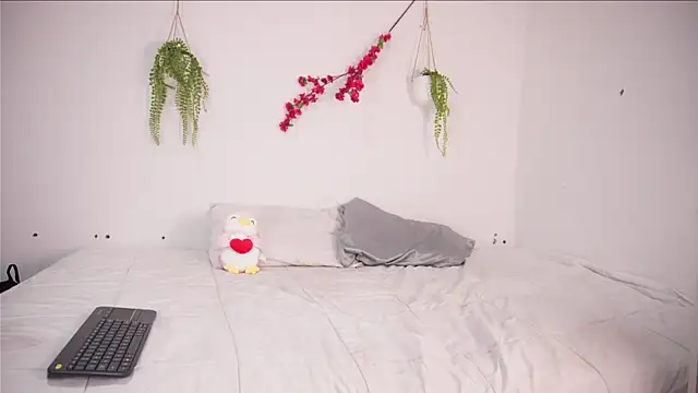 Doll4you  online show from 03-26-26, 10:54