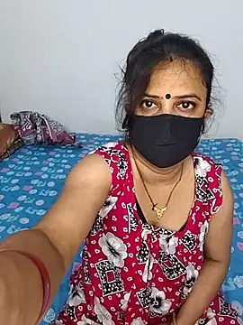 Snapshot of Cute-manisha chatting on 06-18-26, 02:01 Cute-manisha online show from 06-18-26, 02:01