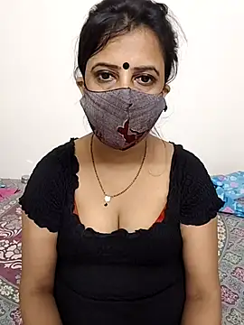 Snapshot of Cute-manisha chatting on 06-26-26, 03:33 Cute-manisha online show from 06-26-26, 03:33