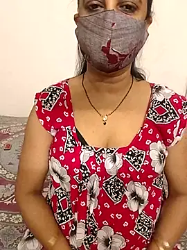 Snapshot of Cute-manisha chatting on 06-29-26, 04:19 Cute-manisha online show from 06-29-26, 04:19
