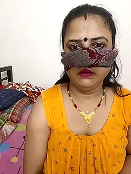 Snapshot of Cute-manisha chatting on 07-17-26, 04:19 Cute-manisha online show from 07-17-26, 04:19